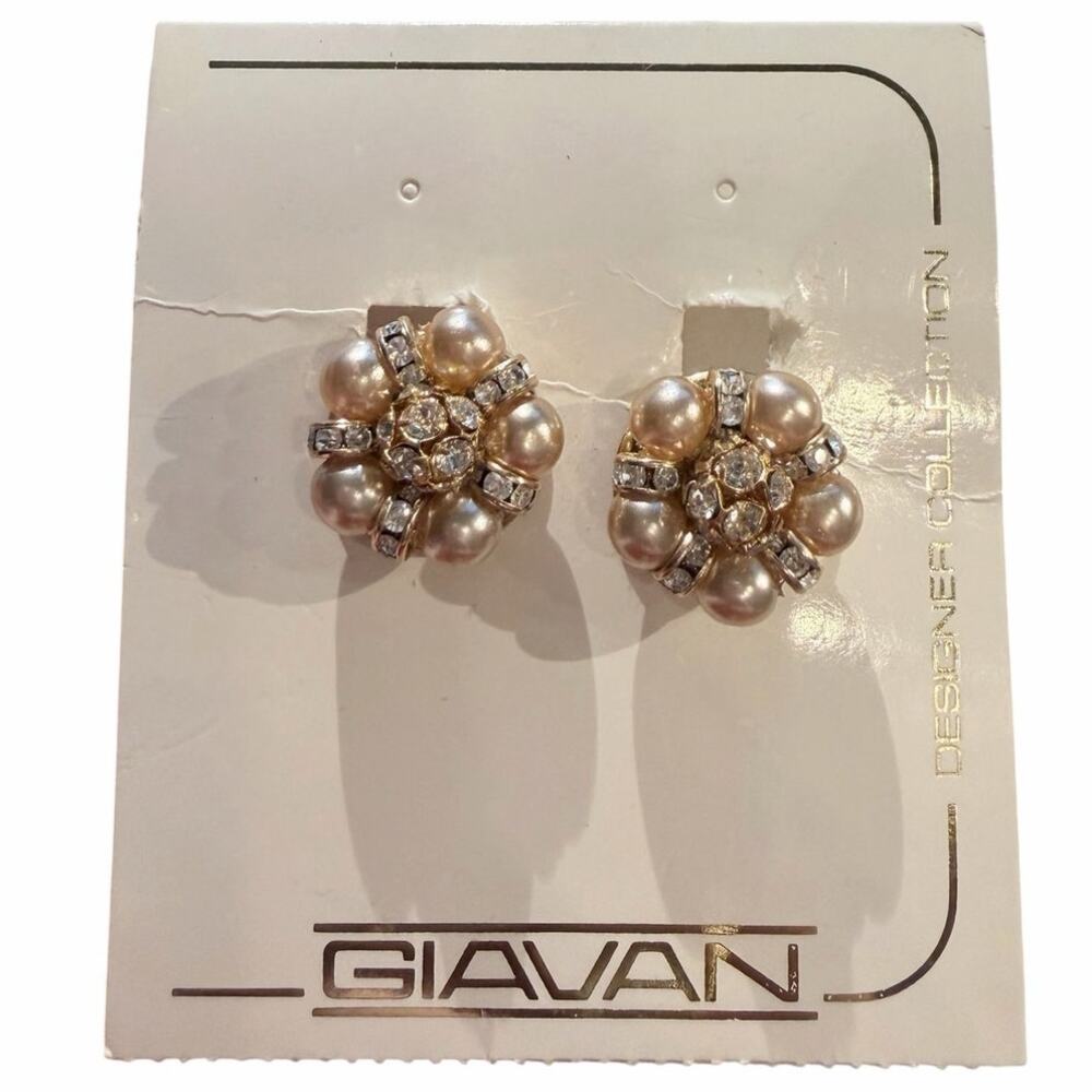 Vintage Giavan Pearl Rhinestone Floral Clip Earrings Retro Bride Unique Feminine
